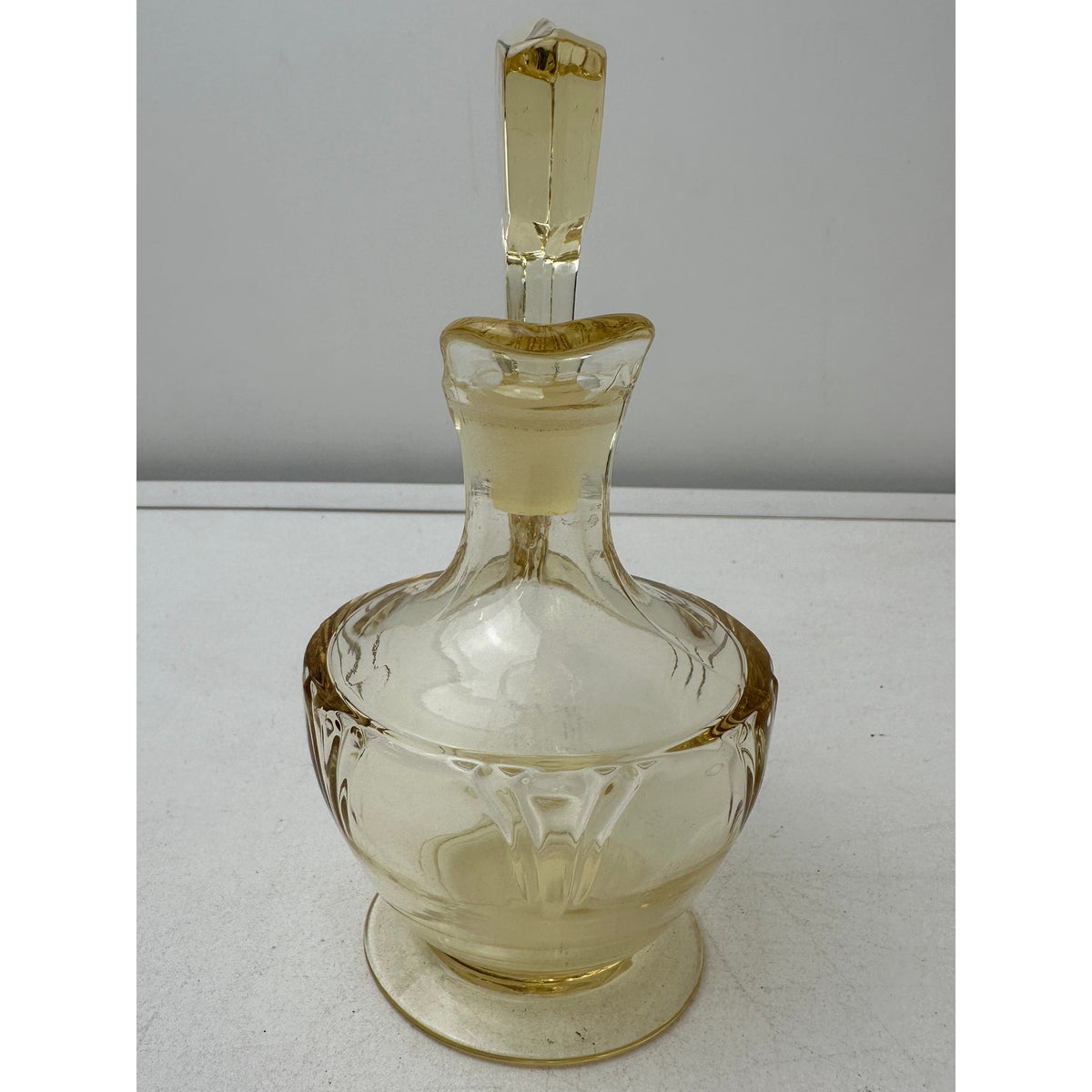 Vintage Heisey Sahara Empress Yellow Glass Oil & Vinegar Cruet with Stopper