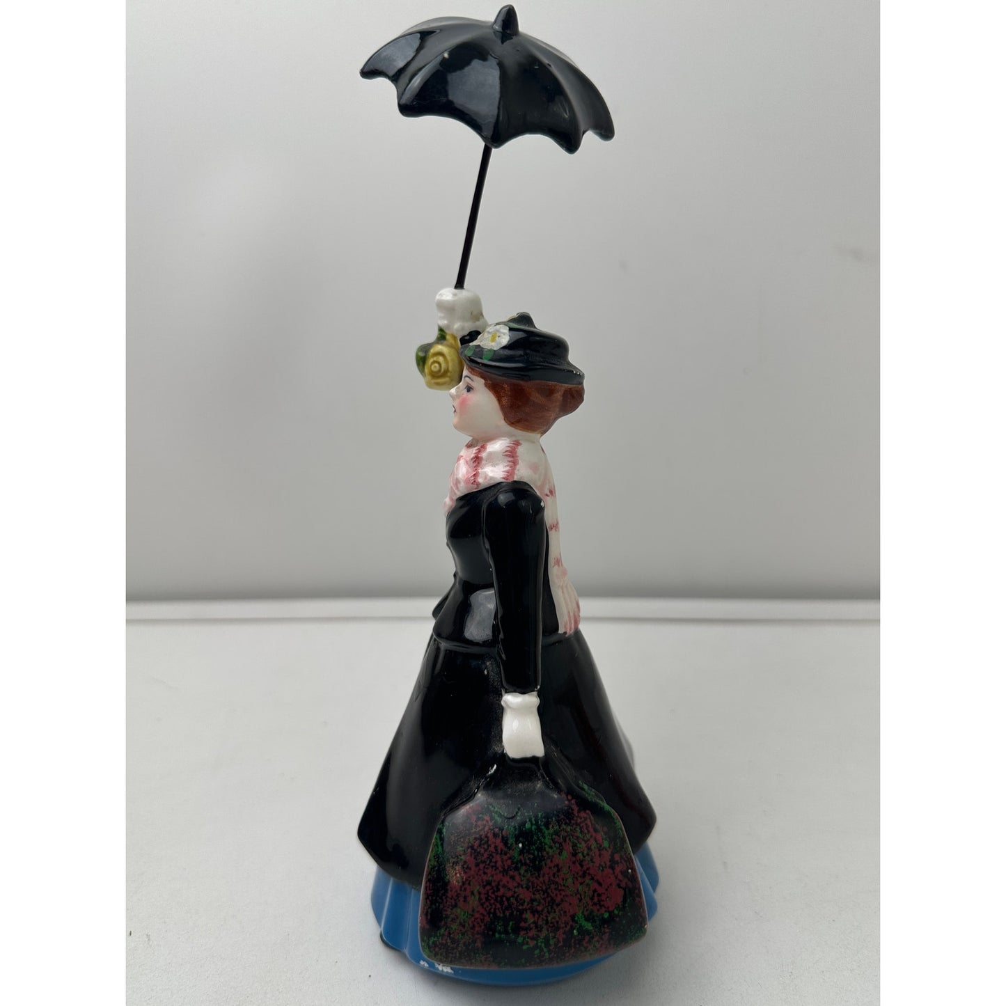 Vintage Disney Mary Poppins Ceramic Figurine W/ Umbrella