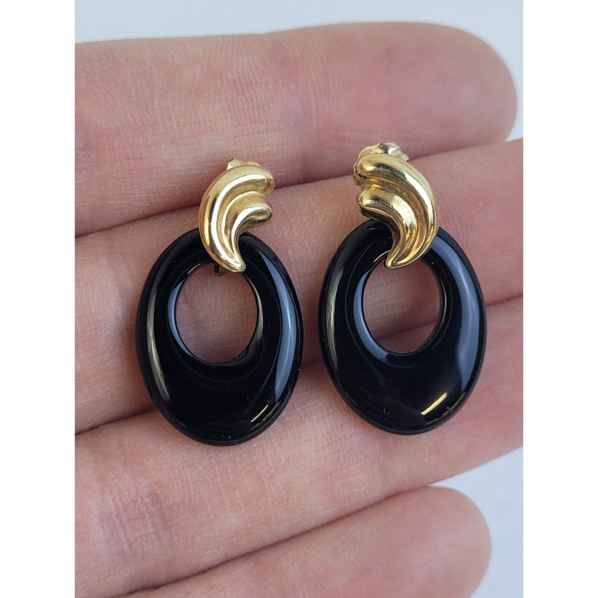 Vintage 14K Yellow Gold & Onyx Drop Dangle Earrings | 27mm Long | 3.19 Grams