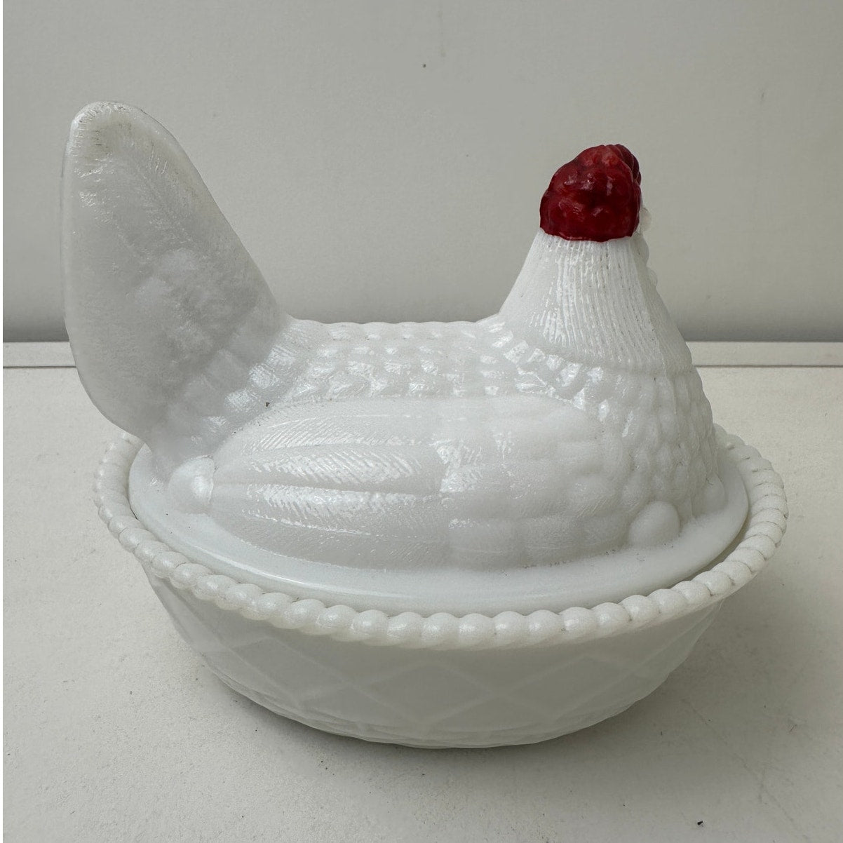 Vintage Westmoreland White Milk Glass Hen On Nest Covered Dish