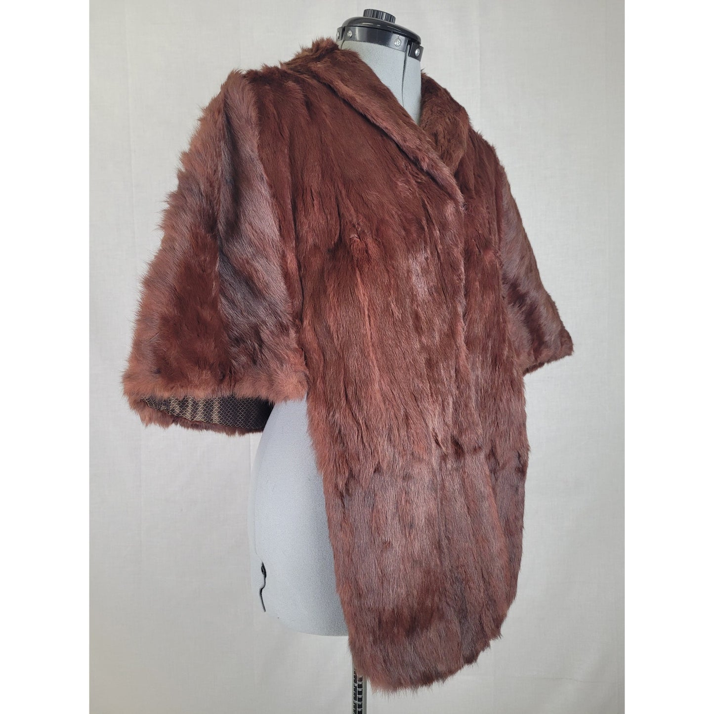 Vintage MacDougall's Seattle Adjustable Mahogany Mink Fur Stole Capelet