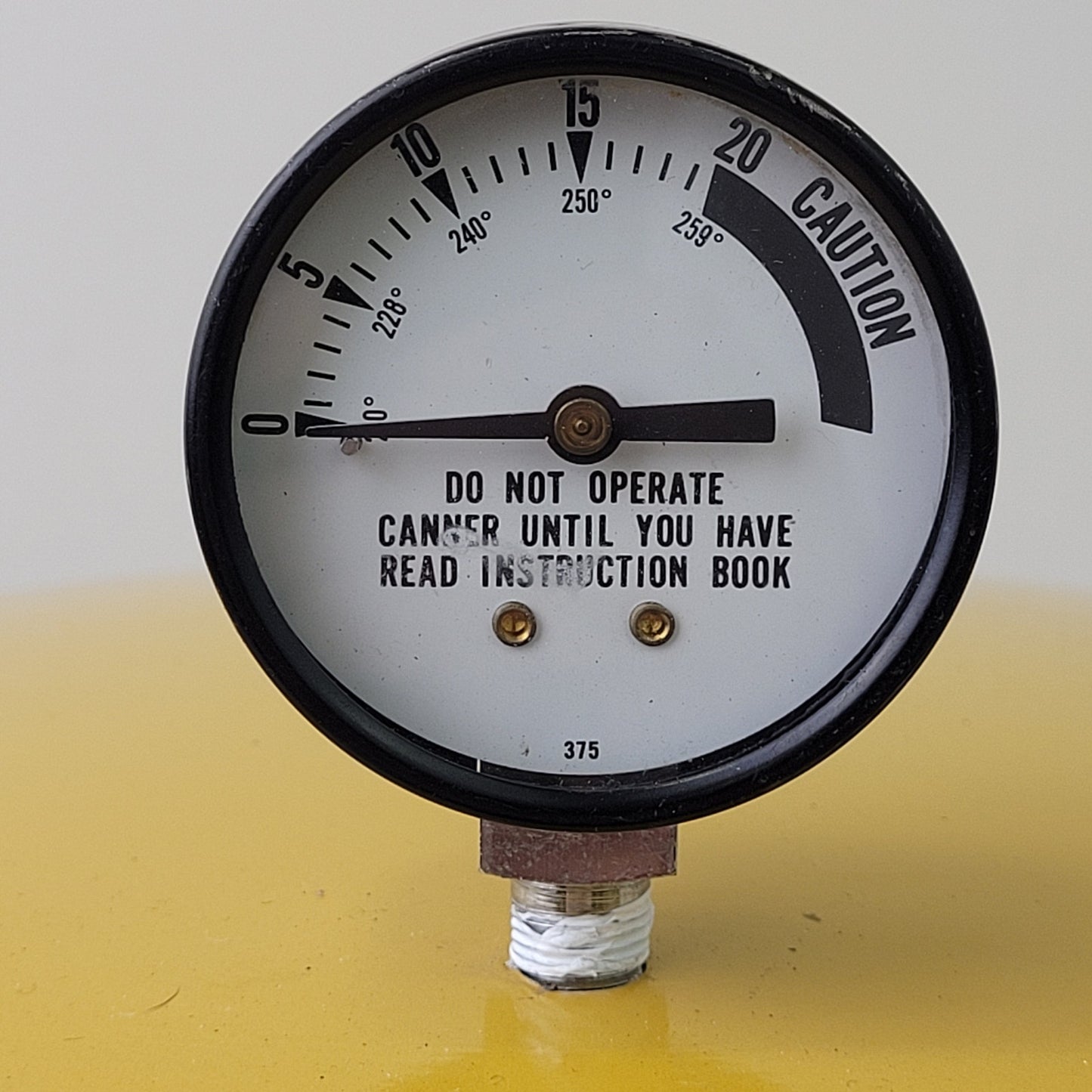 Vintage Presto Pressure Cooker Canner Large 20 Qt Yellow Harvest Gold