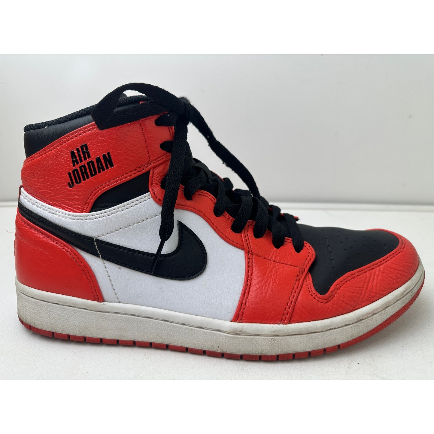 Nike Air Jordan 1 Retro High "Rare Air" Max Orange Sneakers Men's Sz 10