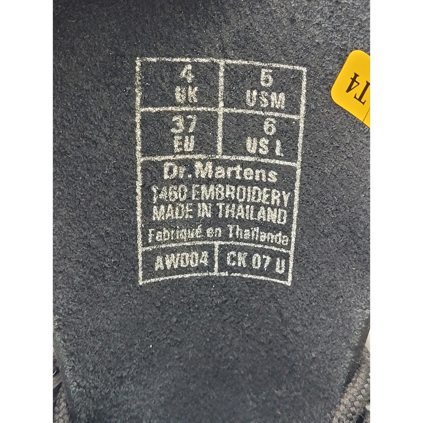 Dr. Martens 1460 Leather Boots w Dragon Embroidery Women's Sz 37 NWT