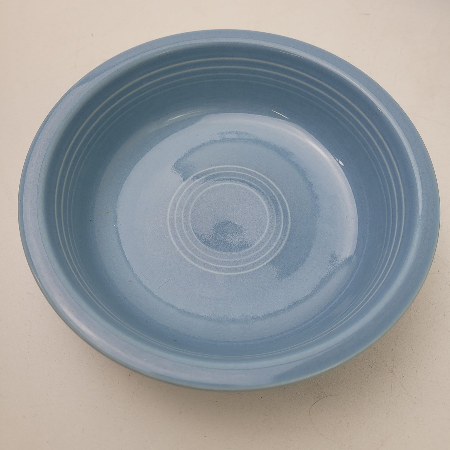 Homer Laughlin Fiestaware (4) Coupe Soup Bowls & (2) Small Bowls in Periwinkle