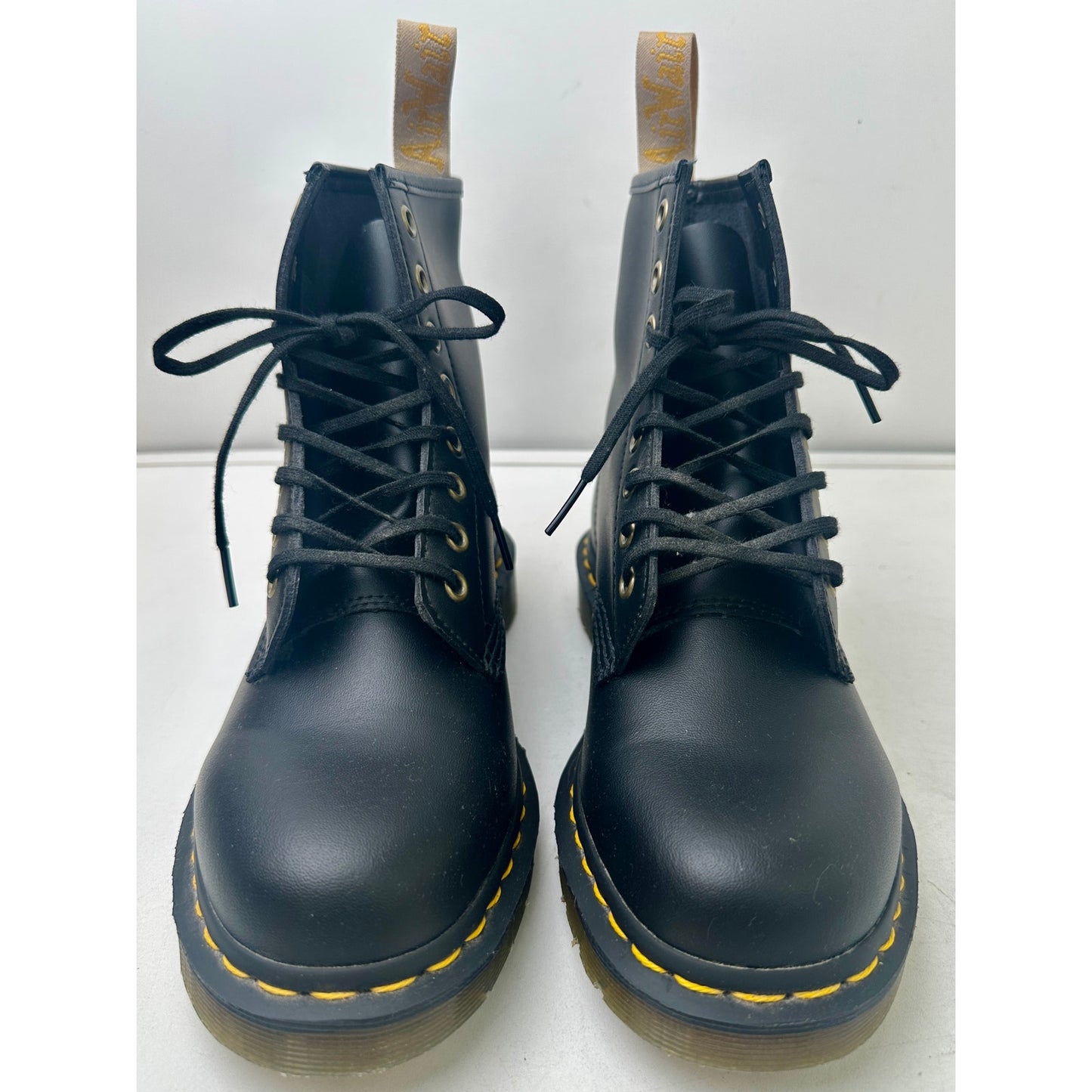 Dr. Martens Vegan 1460 Felix Rub Off 8-Eye Boots Women's Sz 8