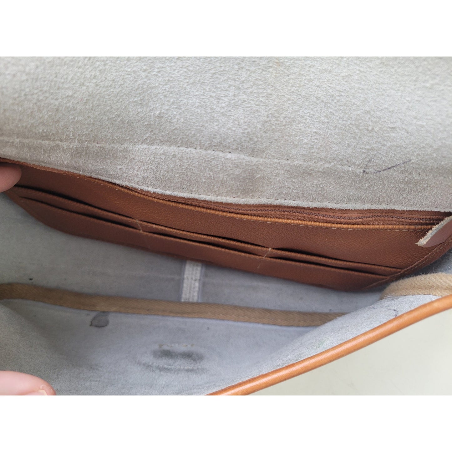 Vintage Dooney & Bourke Equestrian Crossbody Bag Pebbled White Brown Leather