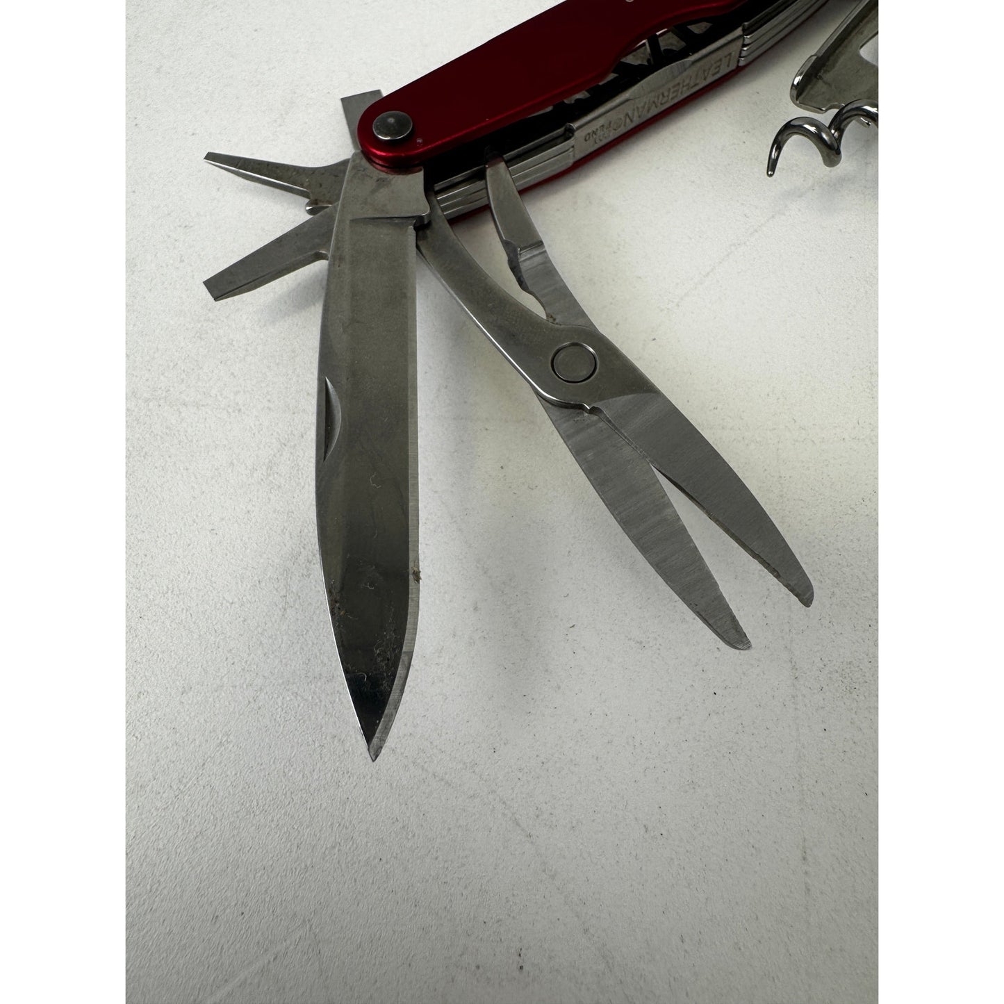 Retired Leatherman Juice C2 RED 1st Gen Multitool