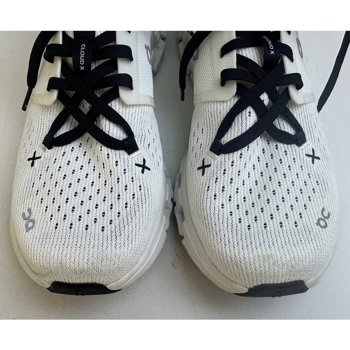 On Cloud X 4 Training Shoes Ivory/Black Size Women's Sz US 9.5 / EU 41