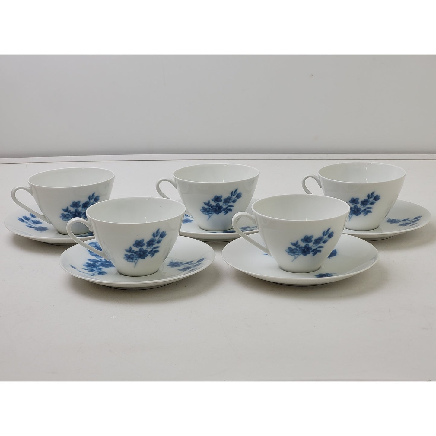 Vintage Set of 5 Arzberg Midnight Rose Teacups & Saucers Germany