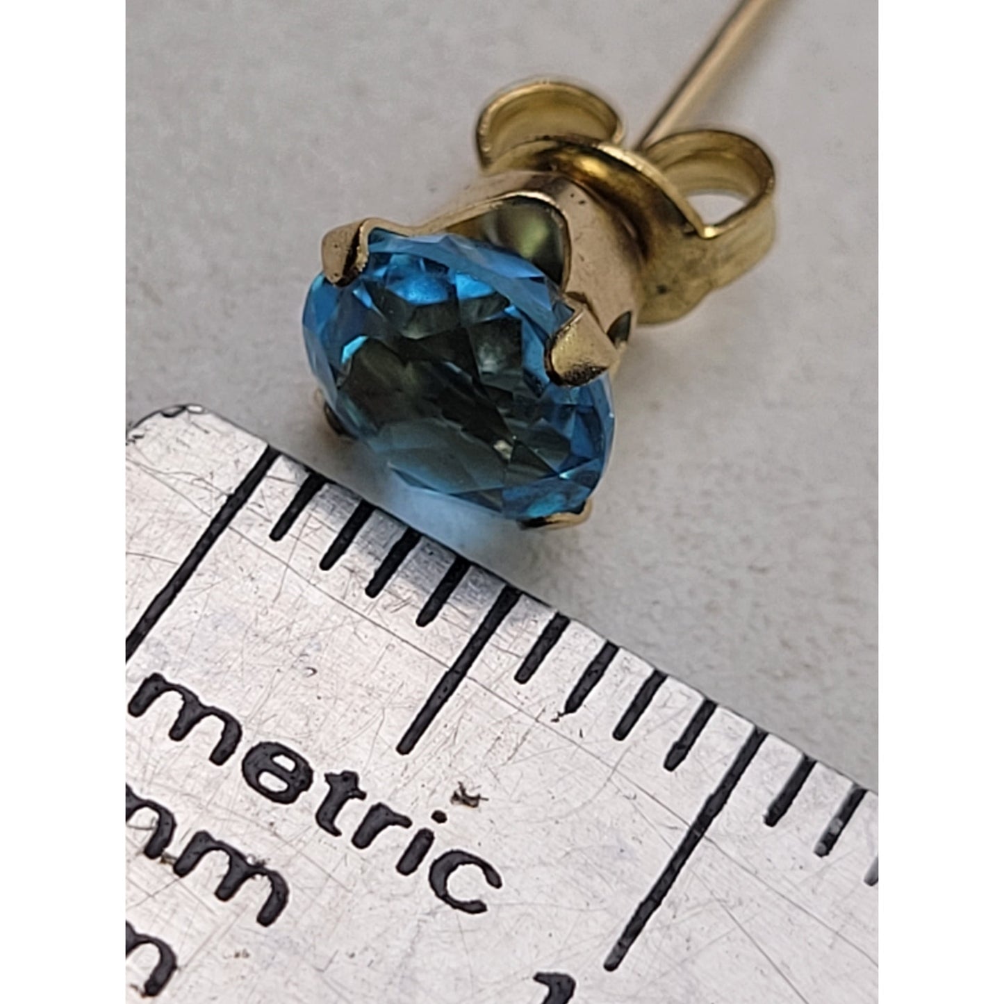 Classic Blue Topaz 5mm Stone w Four-Prong 14K Gold Setting Stud Earrings