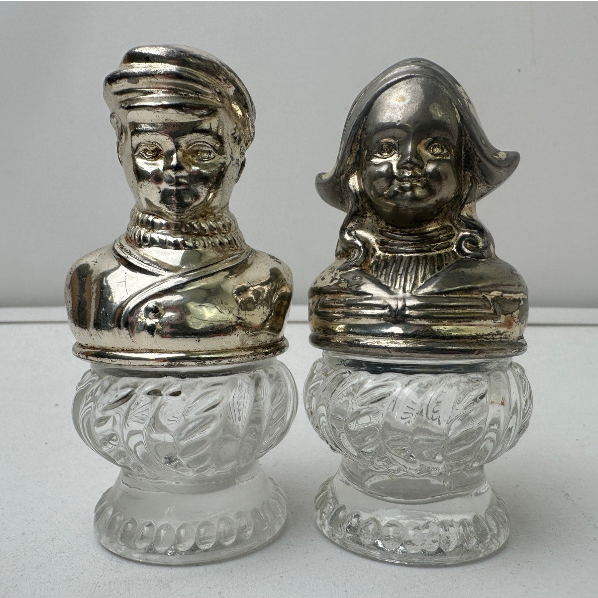 Vintage Guardian Service Dutch Girl & Boy Salt & Pepper Shakers Set