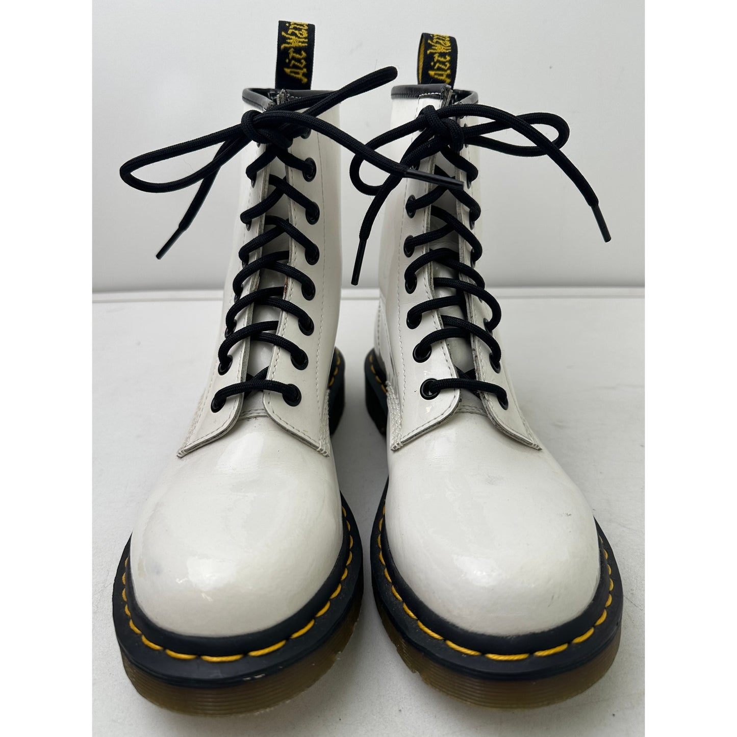 Dr. Martens 1460 White Patent Leather 8-Eye Combat Boots Women's Sz 7