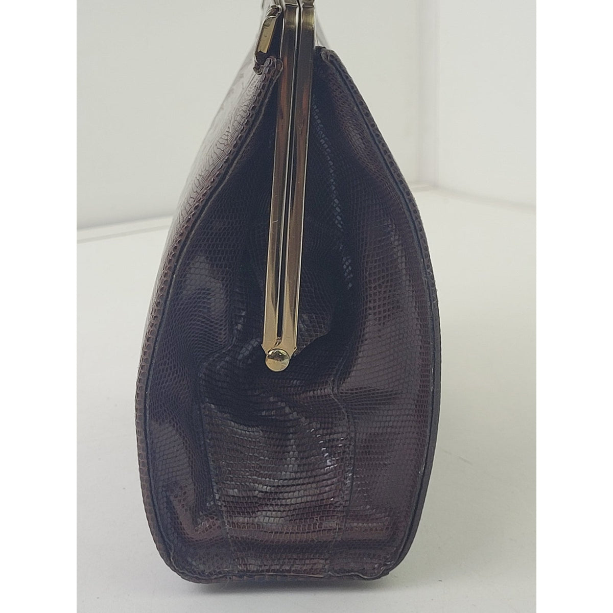Vintage 1950s-60s Brown Lizard Skin Handbag w Gold Tone Hardware