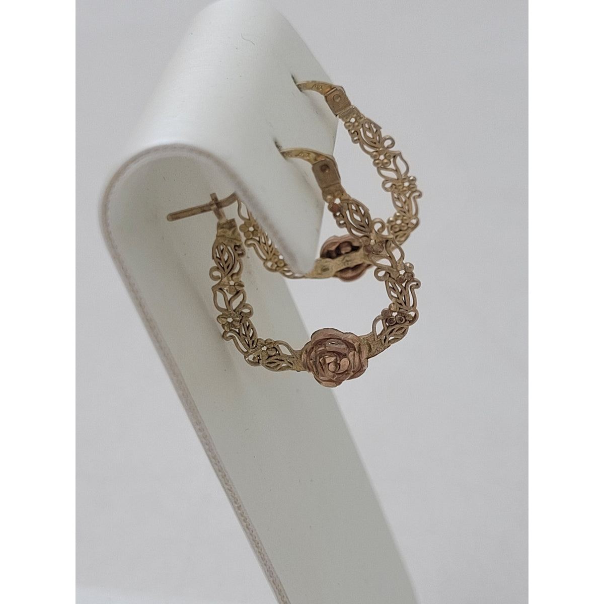 VTG 10K Yellow & Rose Gold Designer Michael Anthony Rose Filigree Hoop Earrings