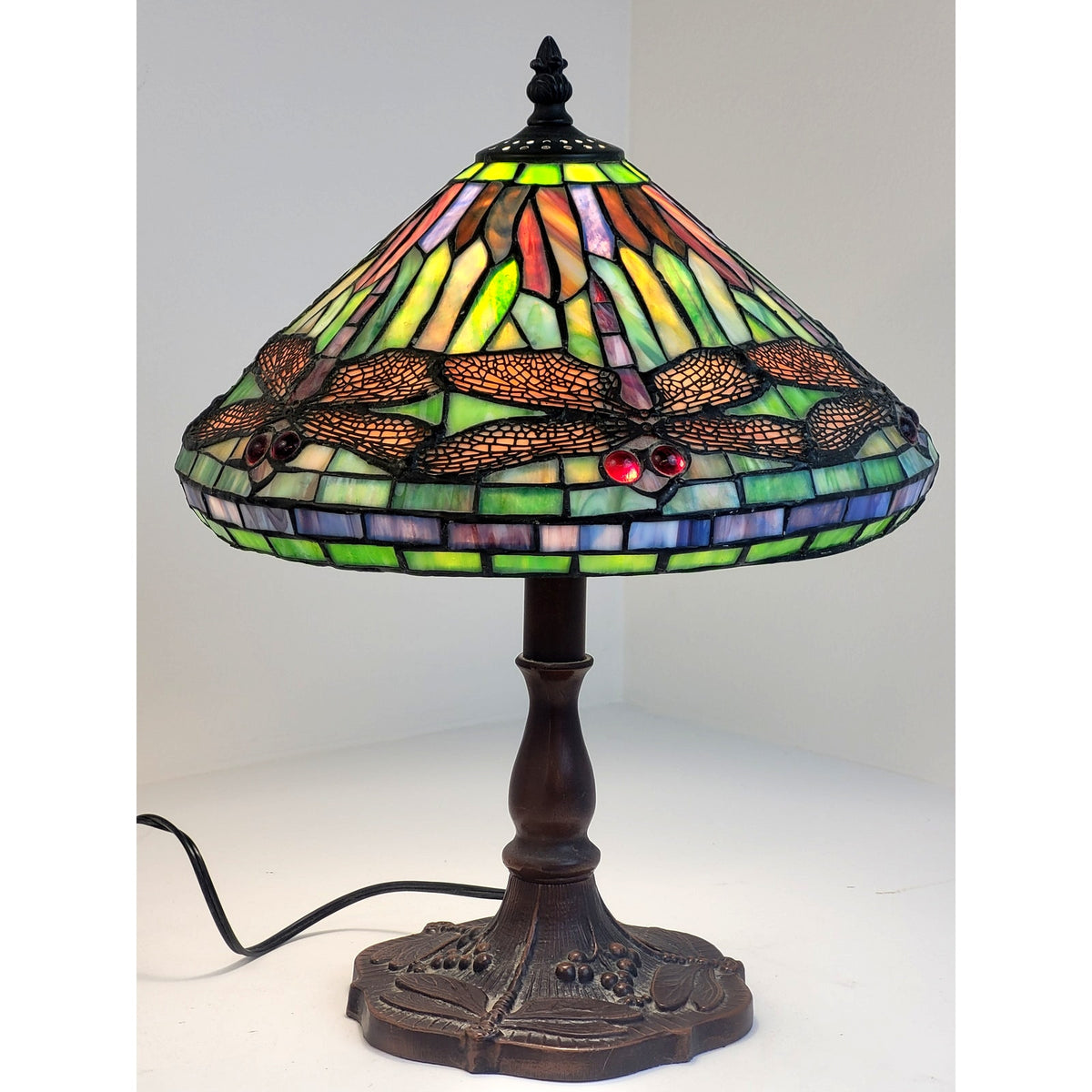 90s Meyda Tiffany Dragonfly Table Lamp Stained Glass Shade Metal Base 16" Tall