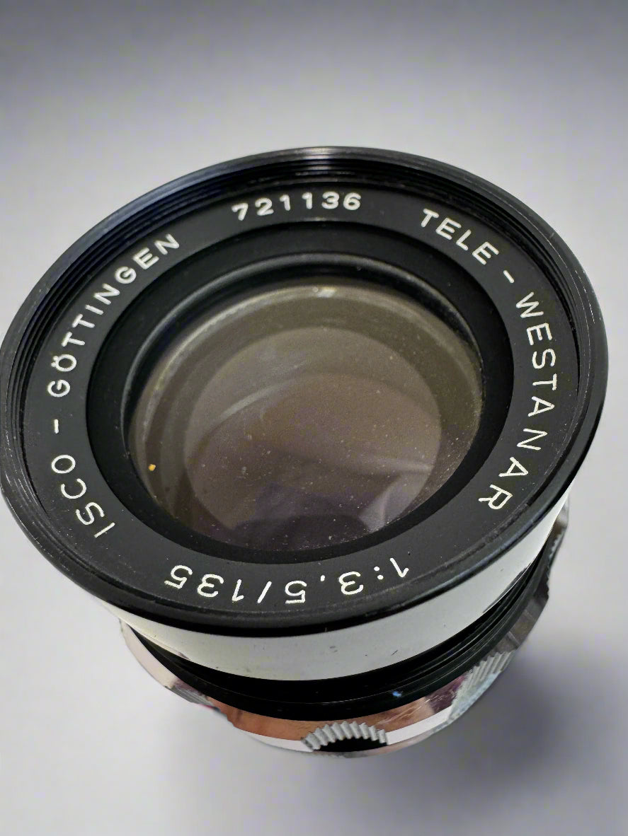 ISCO-GOTTINGEN TELE-WESTANAR 1:3.5/135mm Lens f=135mm With Case (Untested)