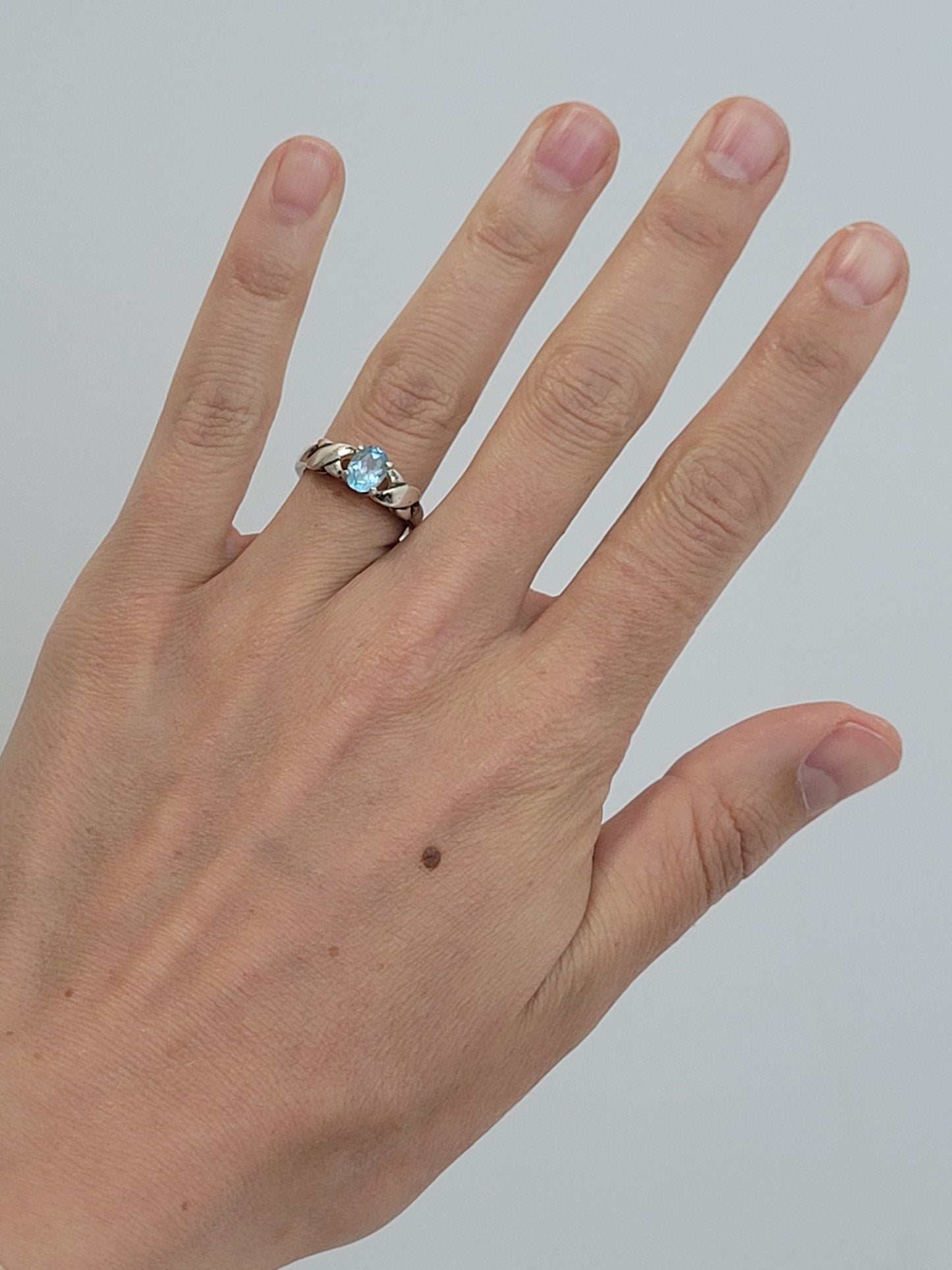 925 Silver & Aquamarine Ring Sz 6