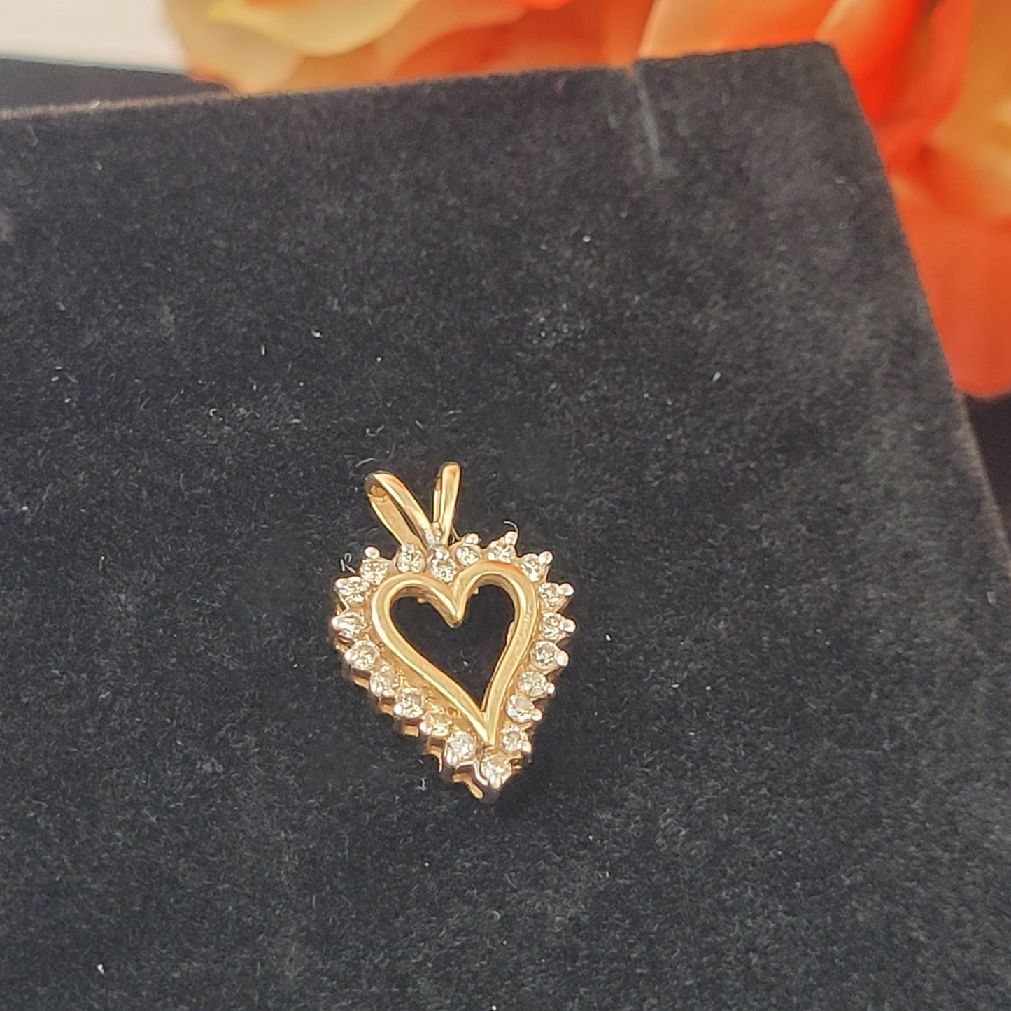 Diamond Heart Pendant in 10K Gold Setting .049oz