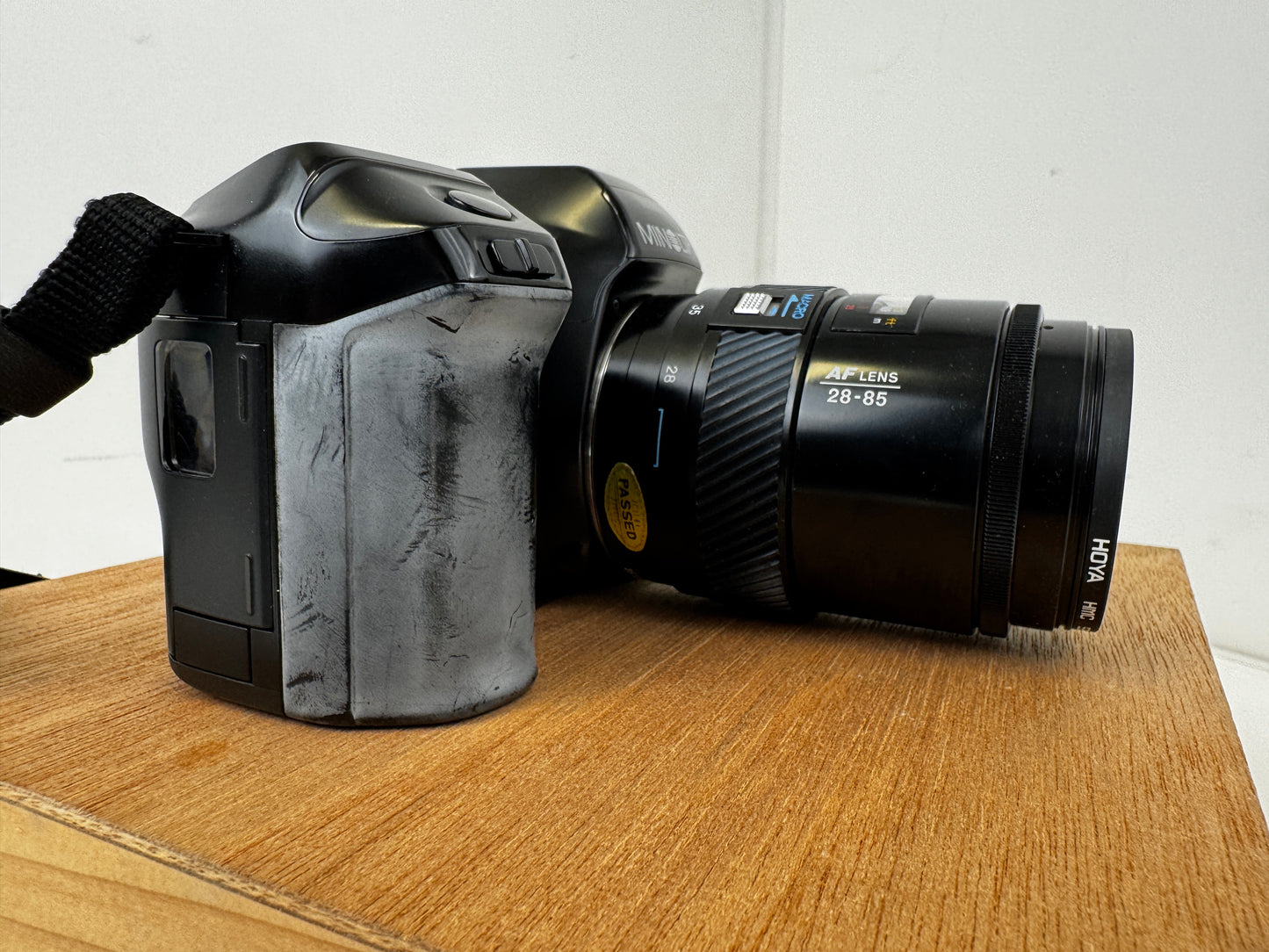 Minolta Dynax 7000i w/ 28-55mm Lens, Portrait/Depth Cards, Manuals & Bag (Untested)