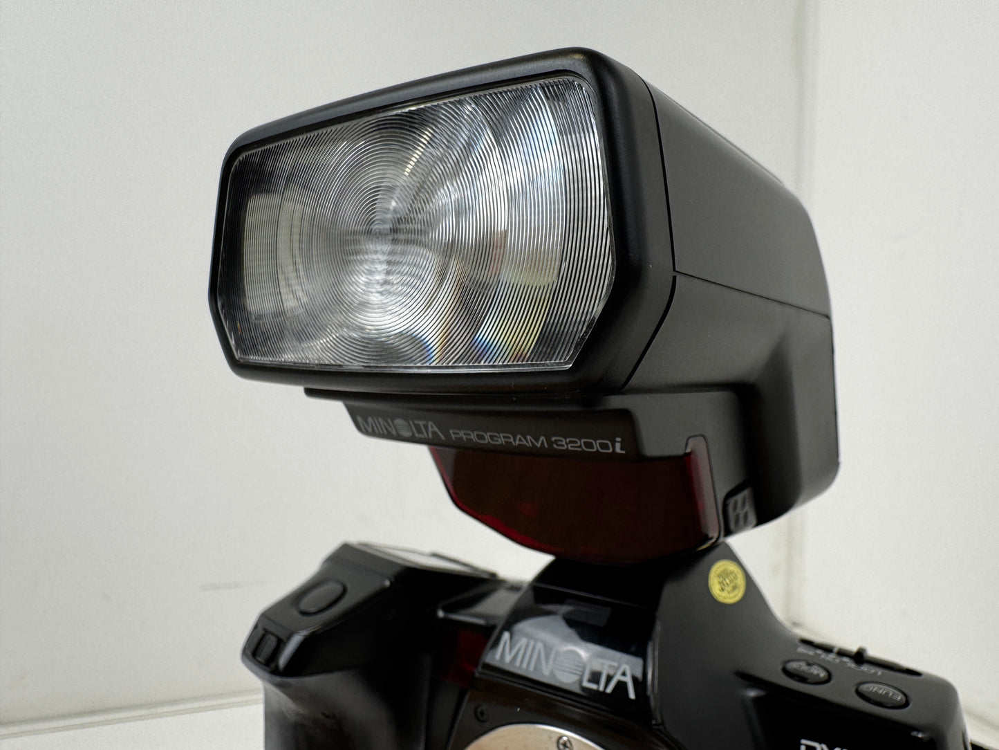 Minolta Dynax 7000i w/ 28-55mm Lens, Portrait/Depth Cards, Manuals & Bag (Untested)