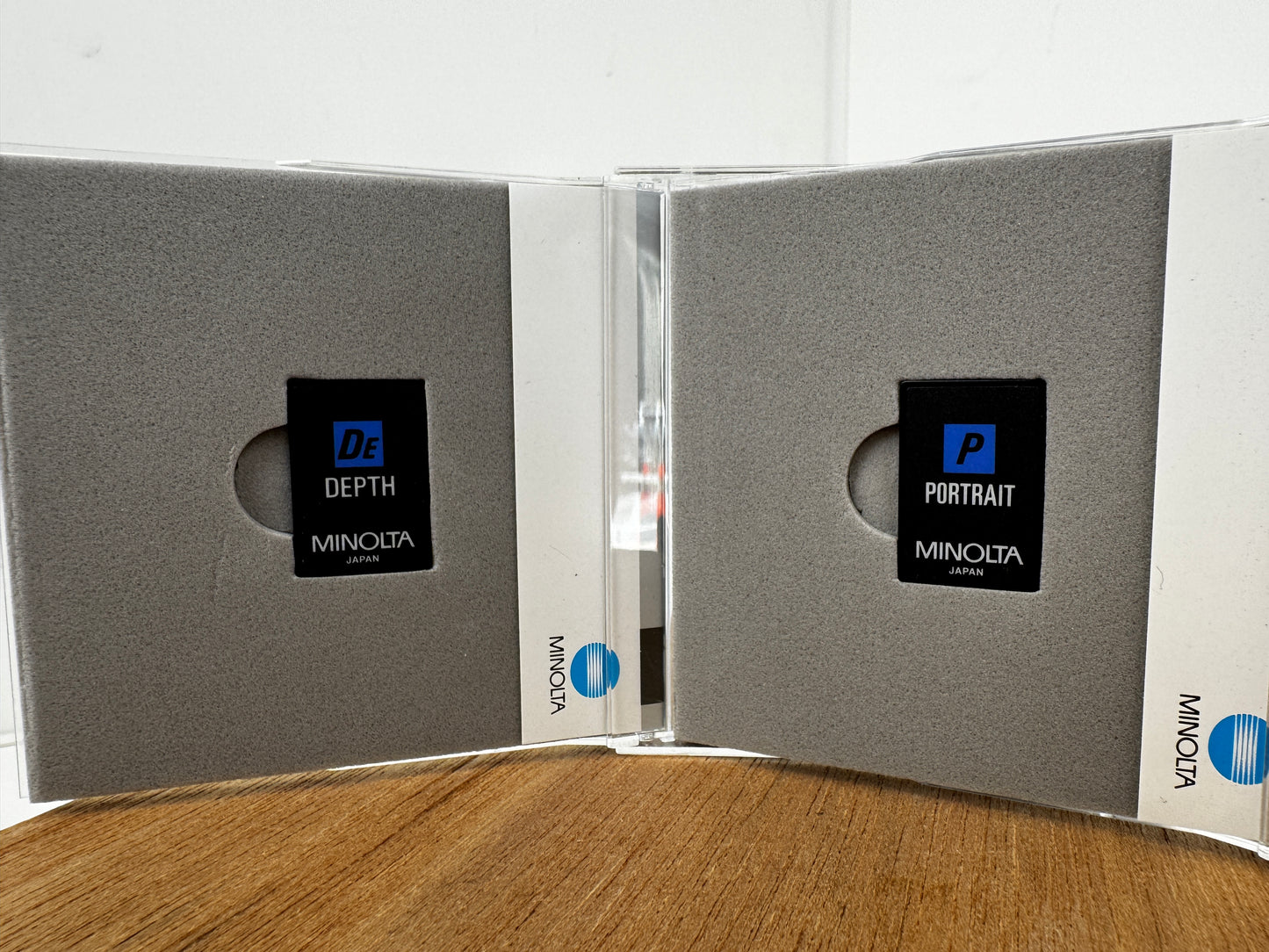 Minolta Dynax 7000i w/ 28-55mm Lens, Portrait/Depth Cards, Manuals & Bag (Untested)