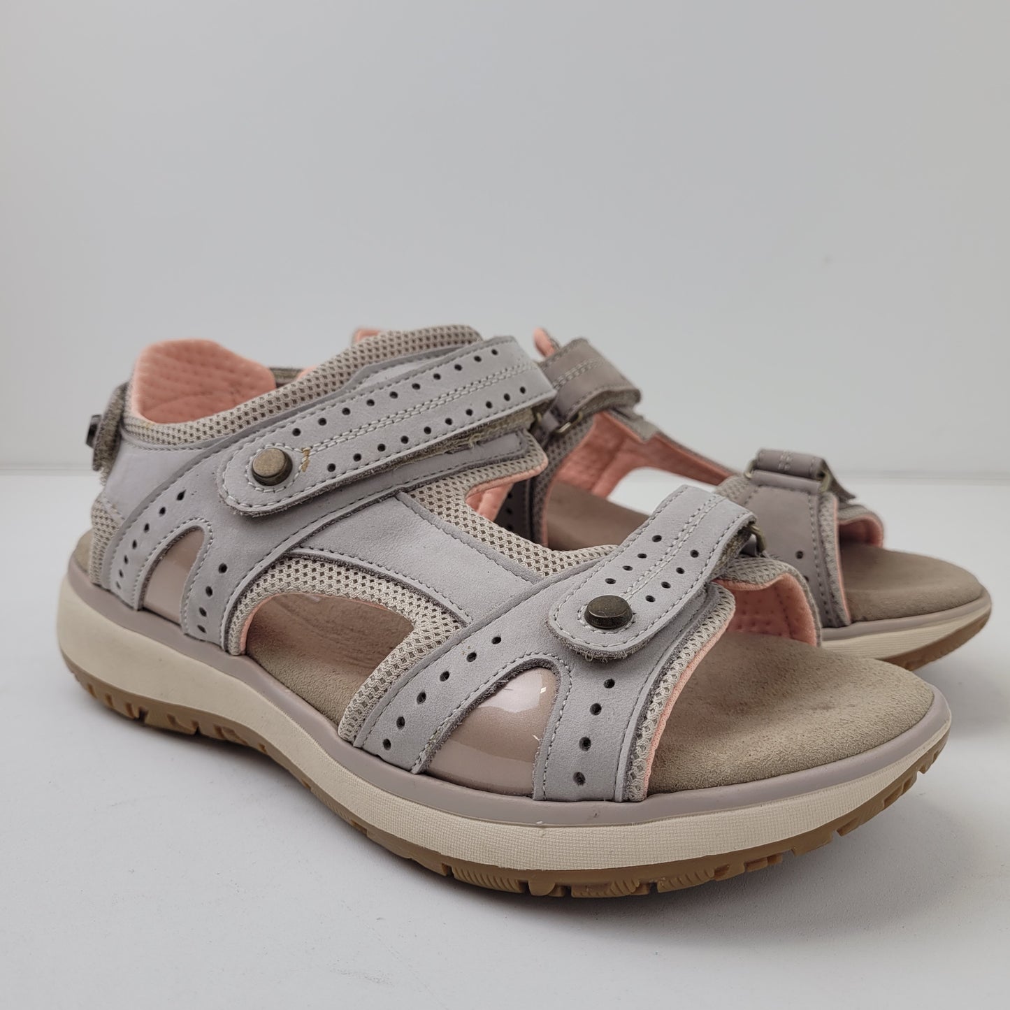 SAS Embark Taupe Women's Sandal Shoes Size 7W Retail $189