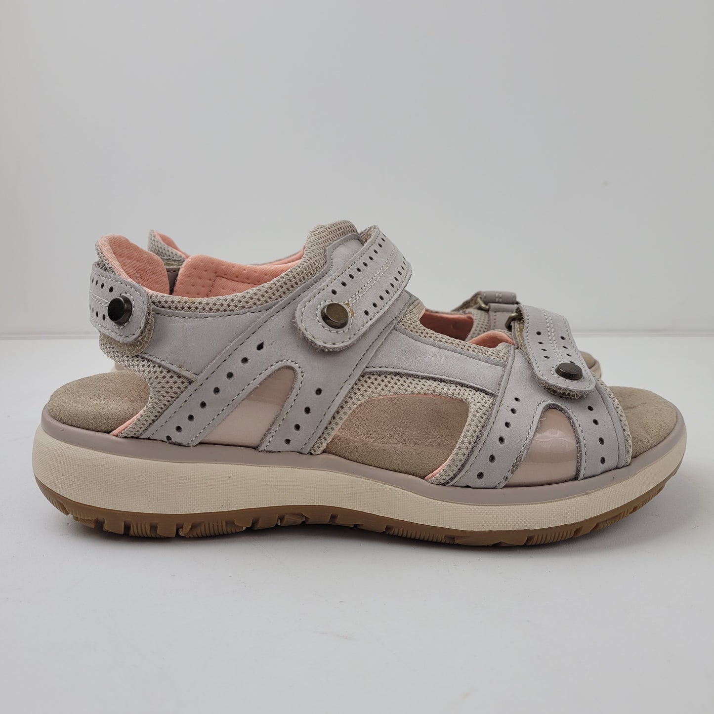 SAS Embark Taupe Women's Sandal Shoes Size 7W Retail $189