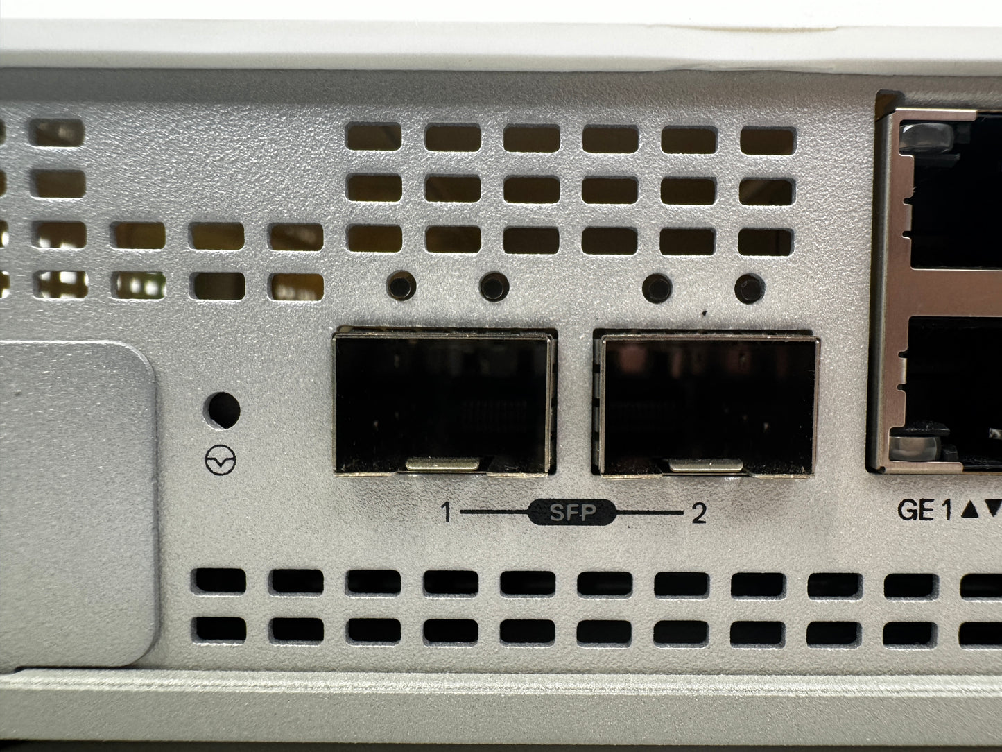 Dell EMC VMware Edge 610 Network Accelerator Switch (Power Tested)