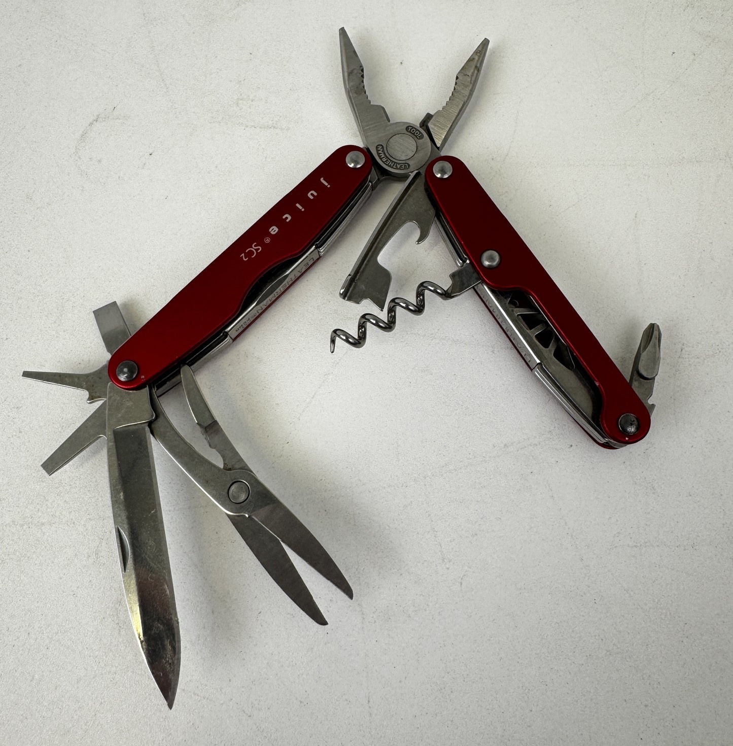 Retired Leatherman Juice C2 RED 1st Gen Multitool