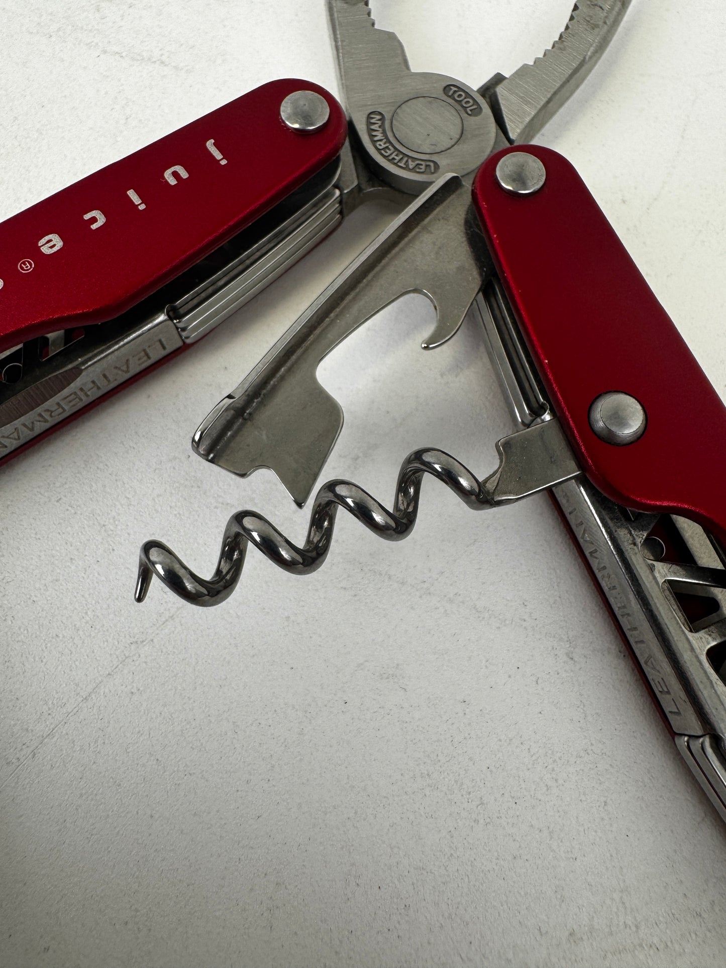 Retired Leatherman Juice C2 RED 1st Gen Multitool