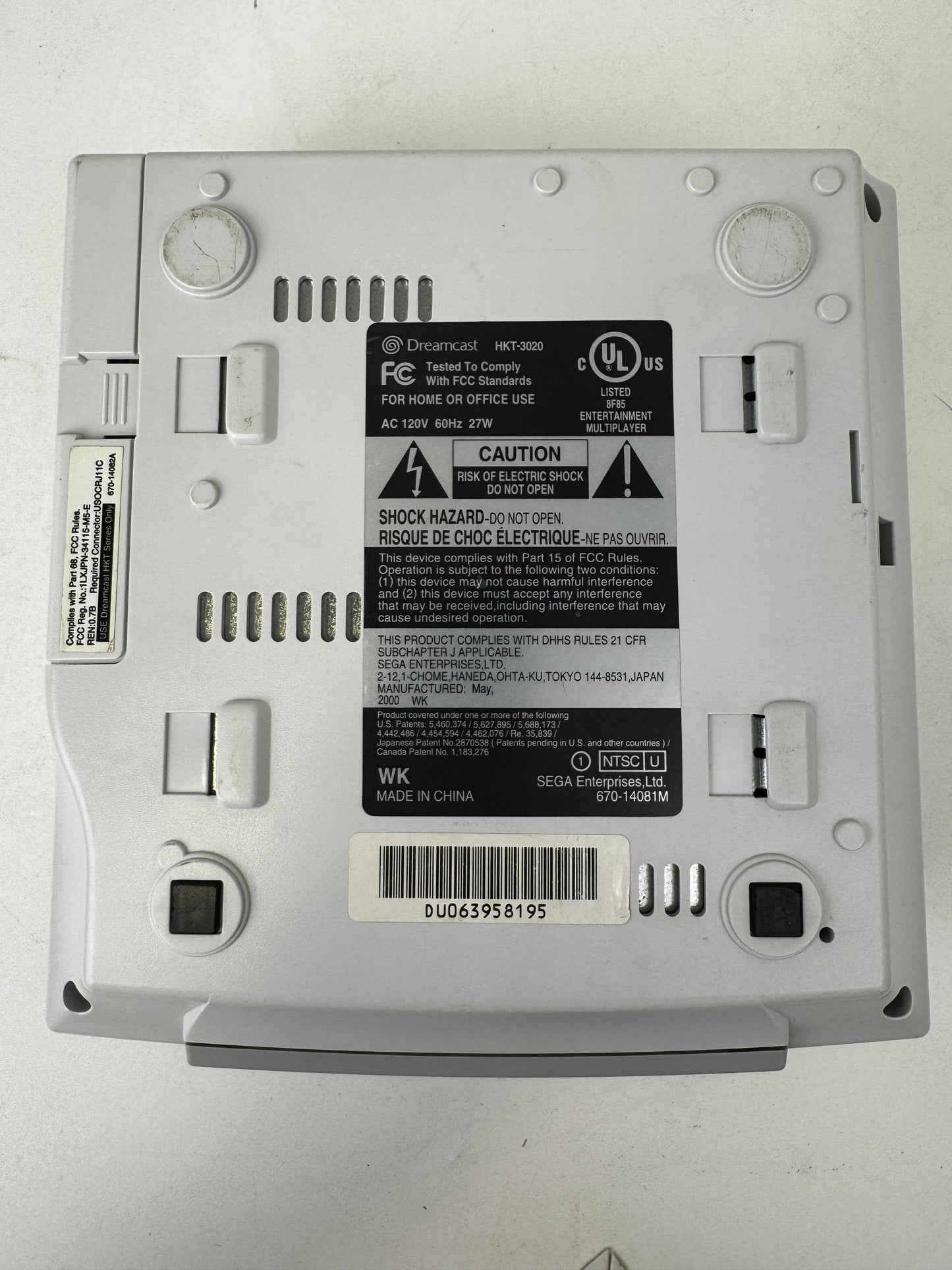 Dreamcast Console W/Controllers & Shenmue/Marvel Vs. Capcom 2/ The House of The Dead 2 (All untested no cords included)