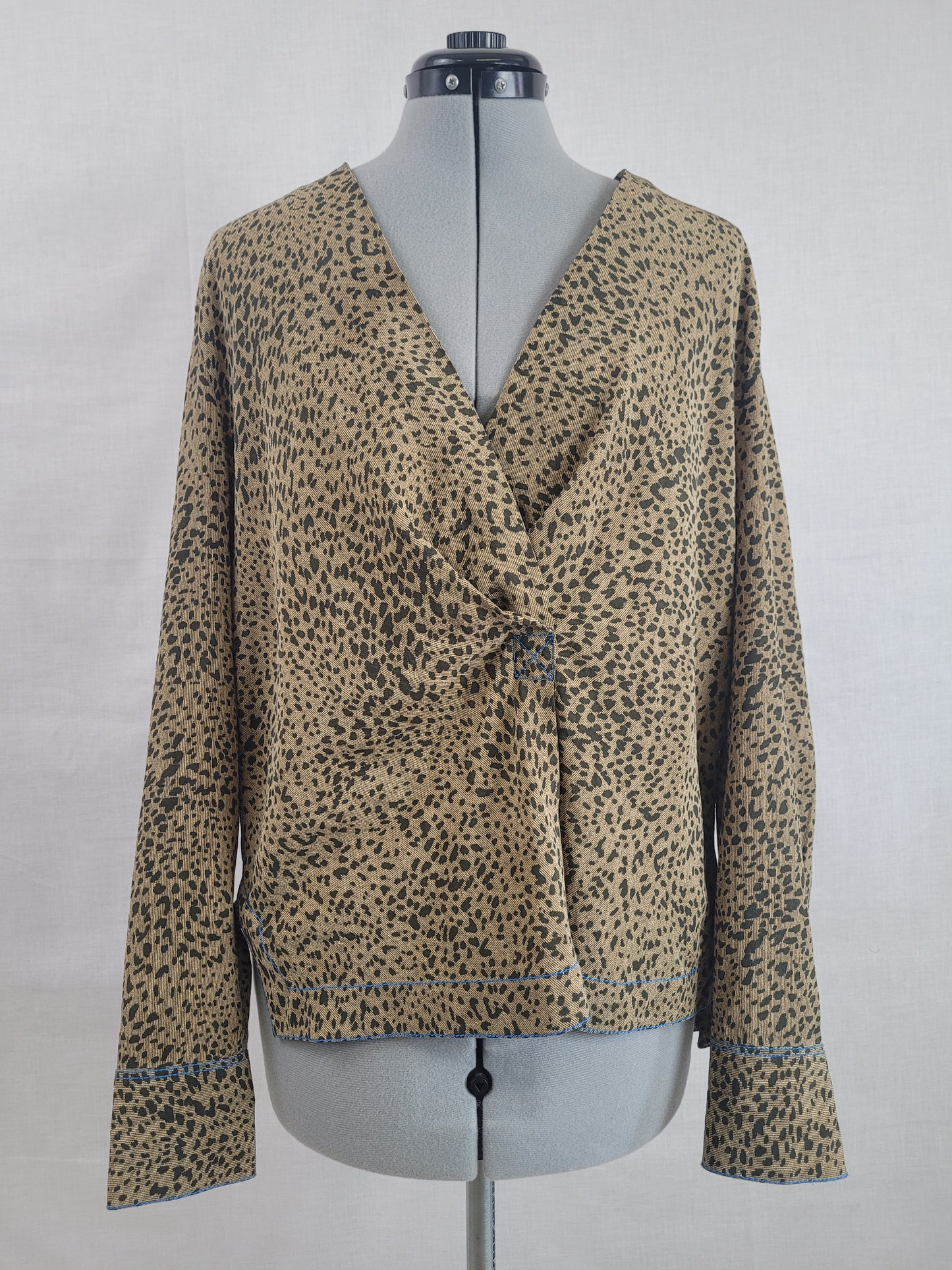 Rag & Bone Leopard Print Silk Blouse Sz L