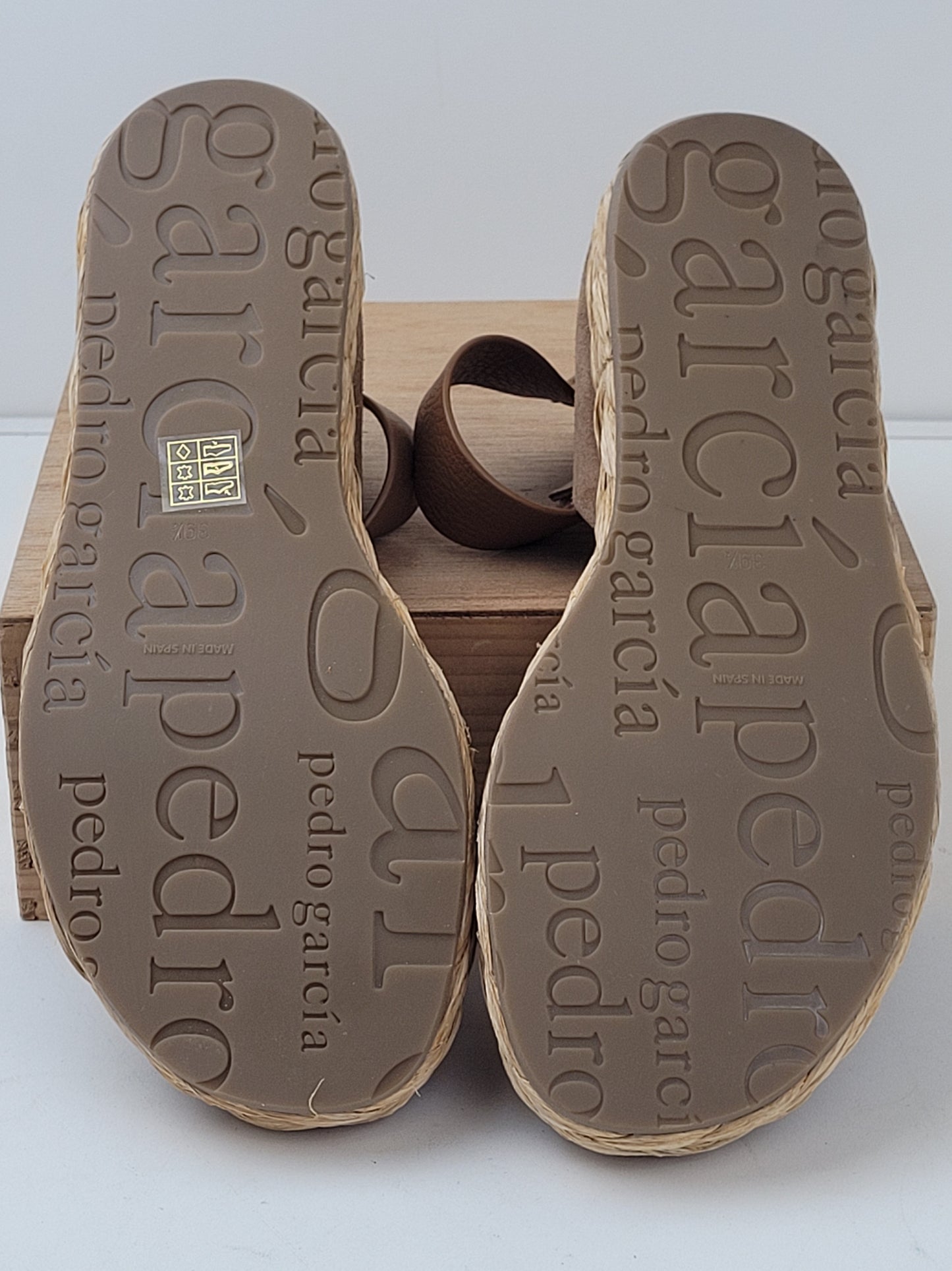 Pedro Garcia Jaida Rope Suede Sandal Sz 39.5 Retail $580