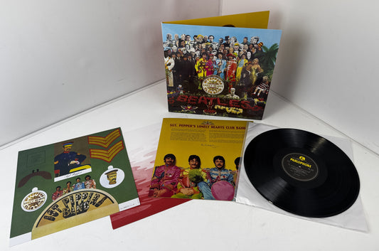 The Beatles – Sgt. Pepper's Lonely Hearts Club Band (2017 50th Anniversary 2xLP Vinyl, Half-Speed Mastered, NM)