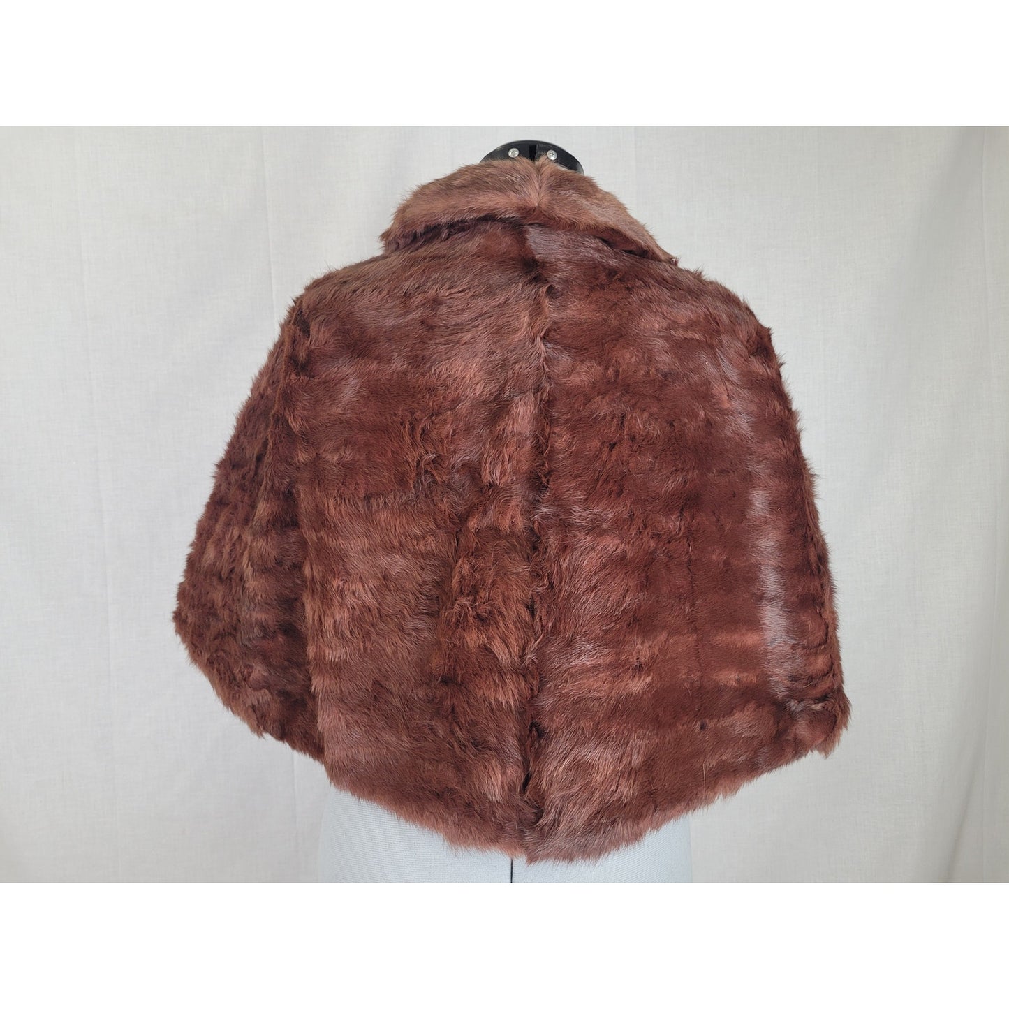Vintage MacDougall's Seattle Adjustable Mahogany Mink Fur Stole Capelet