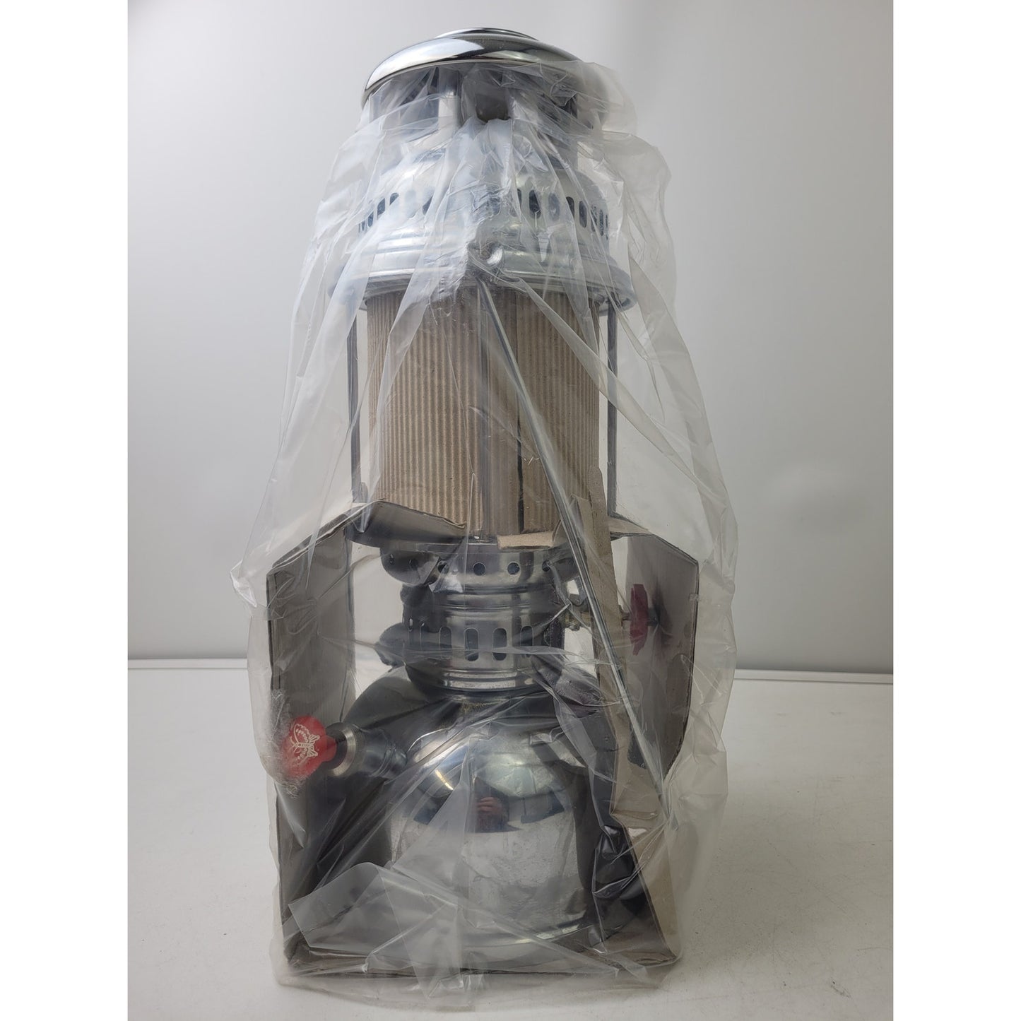 Vintage Butterfly 350 Candlepower Kerosene Pressure Lantern NIB