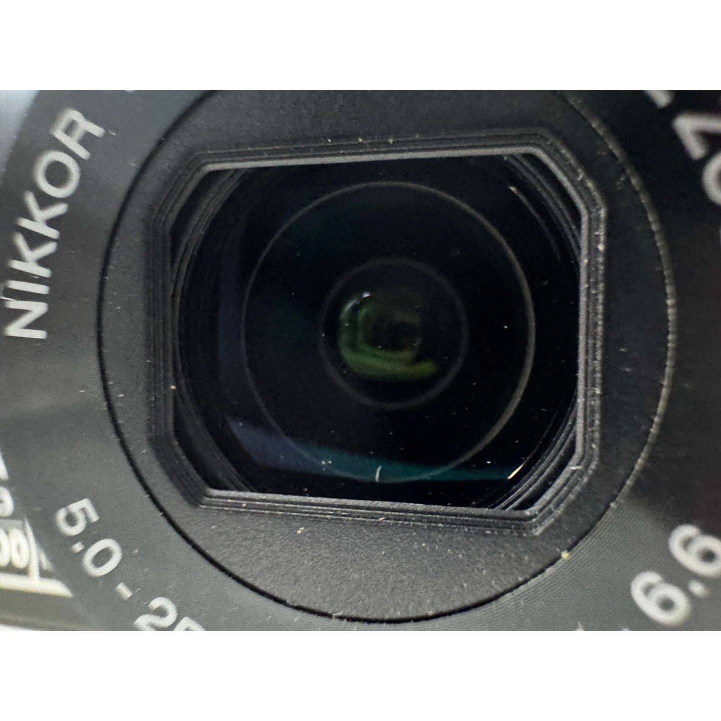 Nikon COOLPIX S570 Silver 12.0MP 5x Zoom Digital Camera