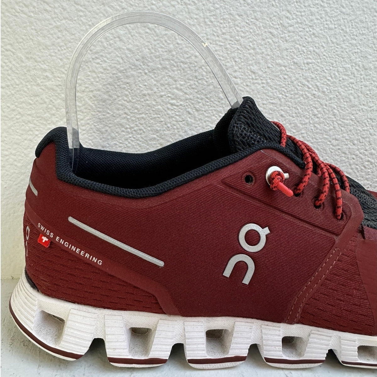 On Cloud Running Shoes Burgundy Ruby Red 19.99193 Women's Sz 8