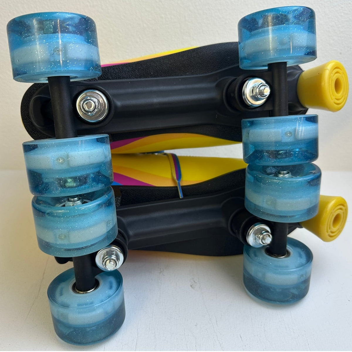 Nattork Yellow Retro Roller Skates with LED Flashing Wheels Women's Sz 9