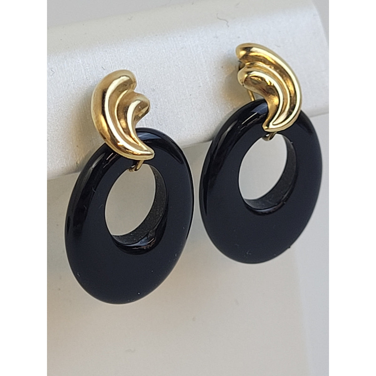 Vintage 14K Yellow Gold & Onyx Drop Dangle Earrings | 27mm Long | 3.19 Grams