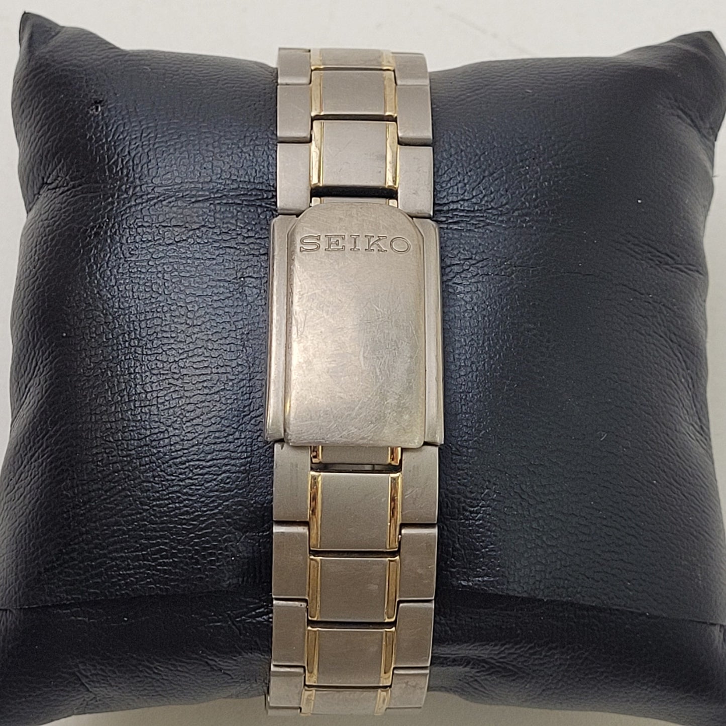Vintage Seiko Titanium 50 M Silver & Gold Tone Men's Watch 7N42 0XB0 | Working