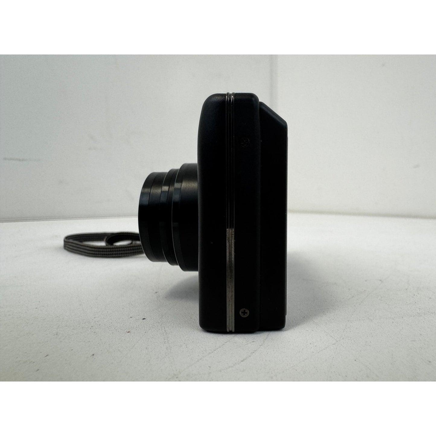 Nikon COOLPIX S570 Silver 12.0MP 5x Zoom Digital Camera