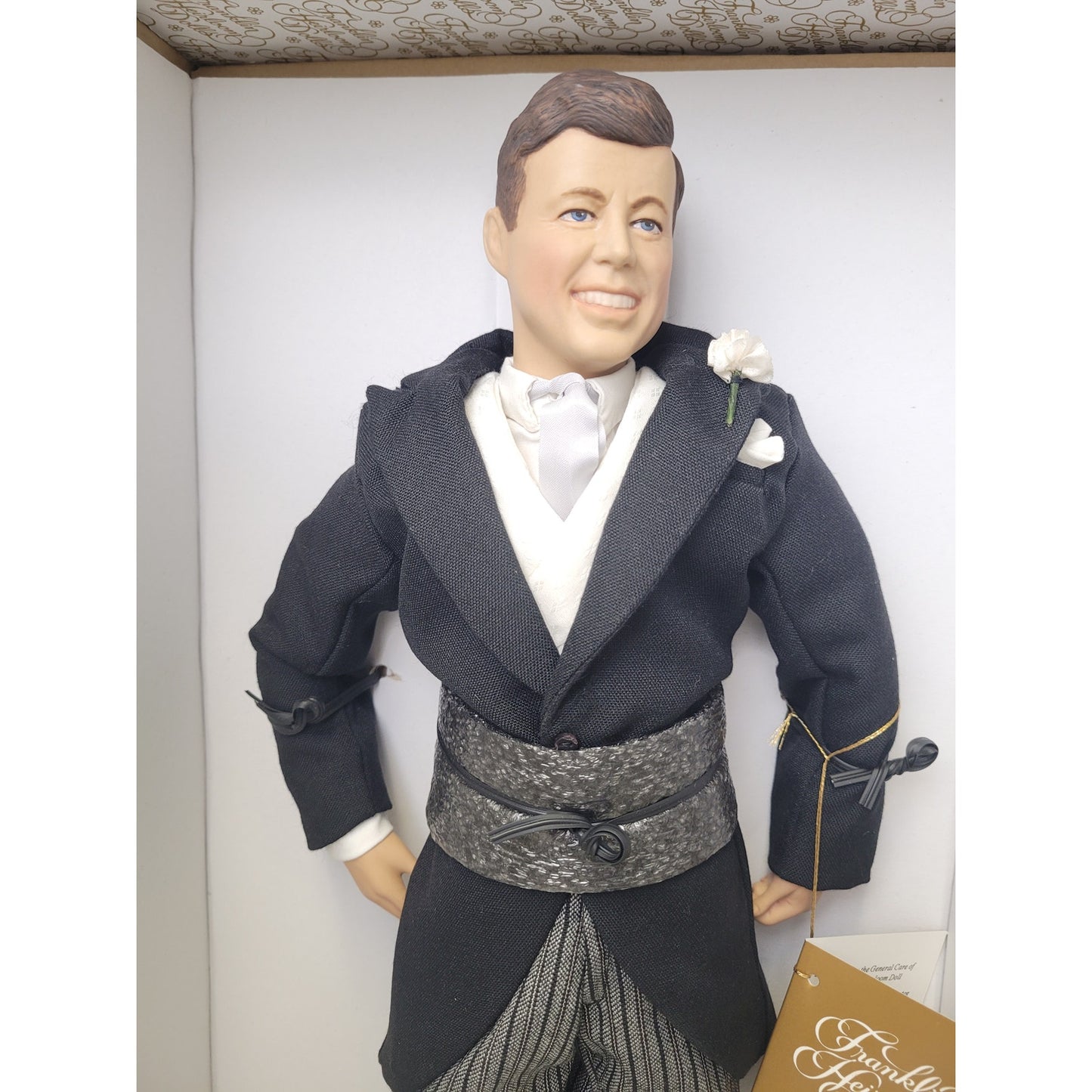 VTG Franklin Mint Heirloom Dolls John & Jackie Kennedy Wedding Porcelain NIB