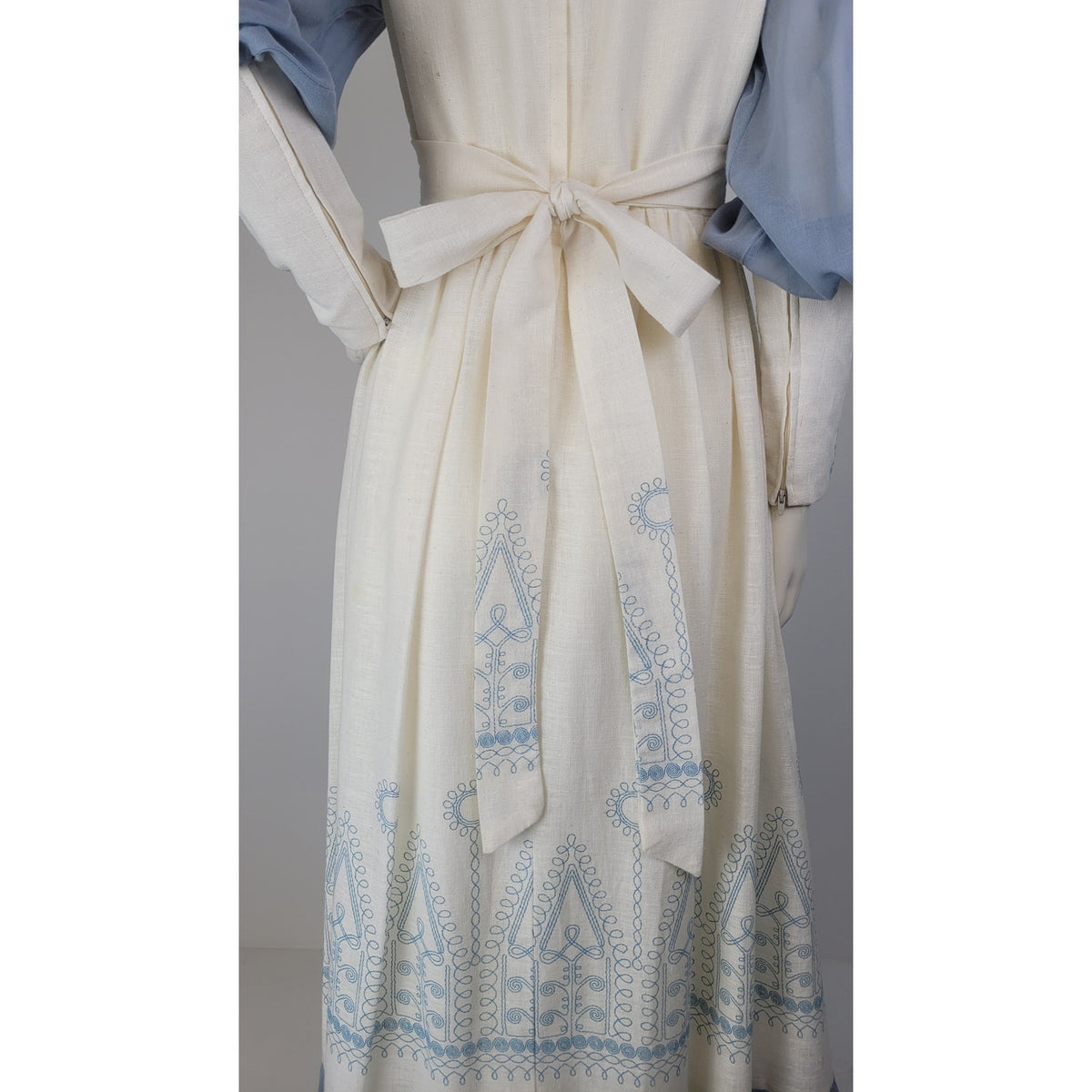 VTG 70s Gunne Sax Medieval Revival Maxi Dress Blue & Ivory w Embroidery Sz 9 (S)