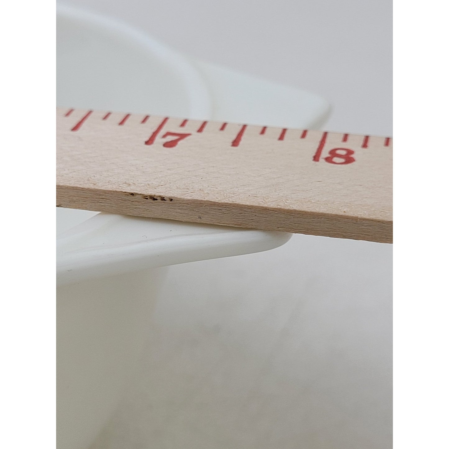 1970s Pyrex Daisy Silhouette Covered Dish & Woodland Country Casserole Dish Set