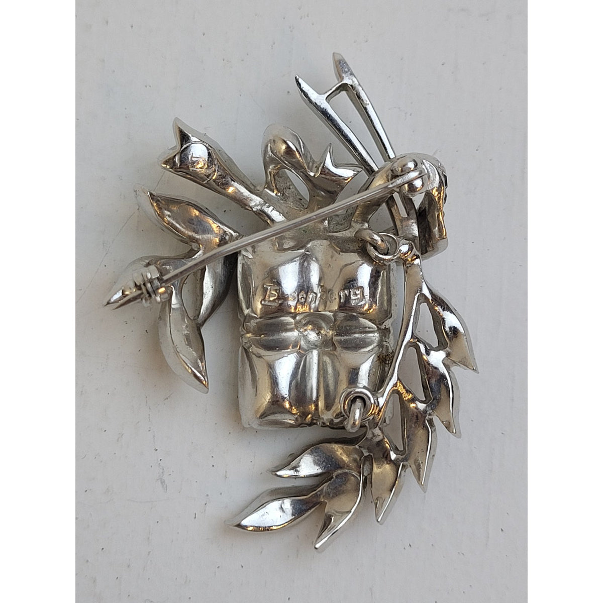 Vintage 1940s Eisenberg "U" Brooch Pin Emerald-Cut Glass Rhinestones Signed