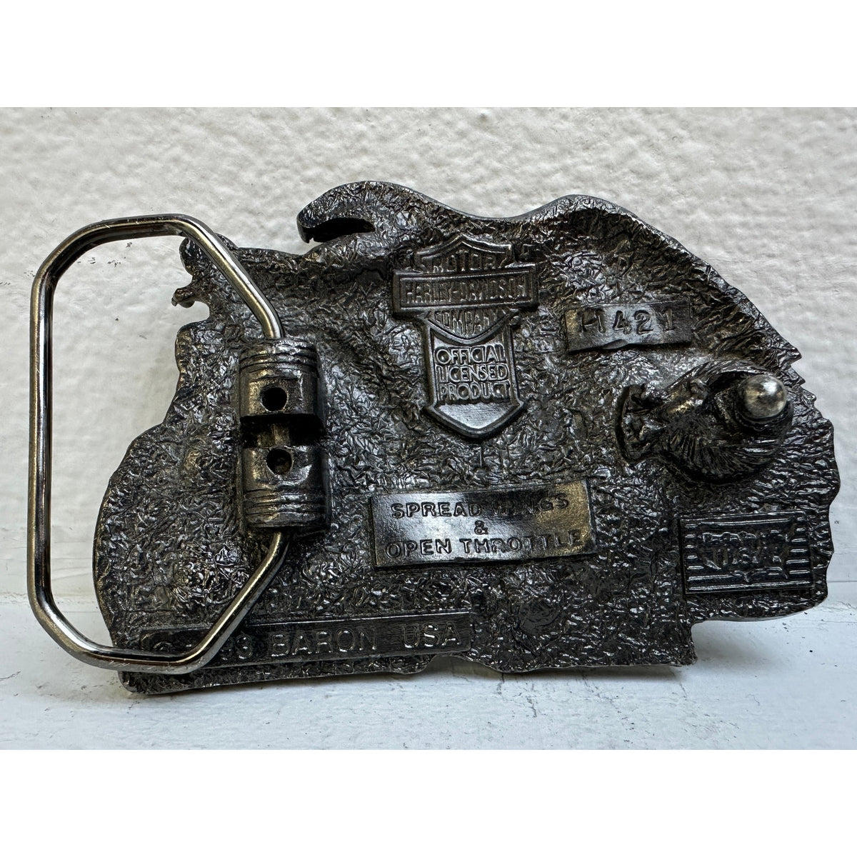 Vintage 1993 Harley-Davidson Baron USA Native Eagle H421 Belt Buckle