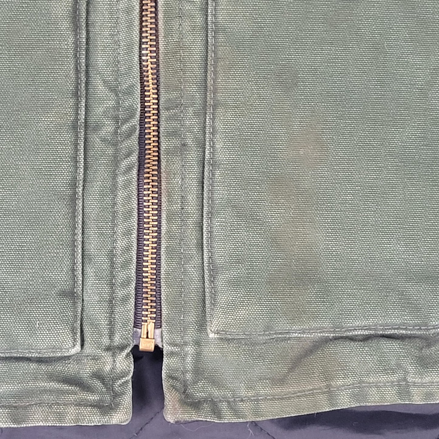 Carhartt V02 CYP Moss Green Duck Canvas Vest Quilt Lined Men's Sz M