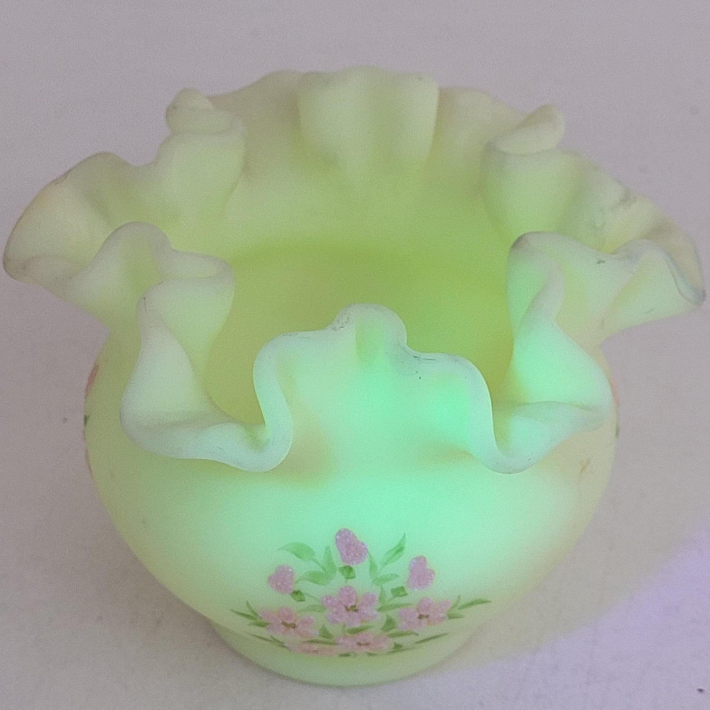 Vintage 1970s Fenton Custard Ruffle Vase Painted Pink Blossoms Signed
